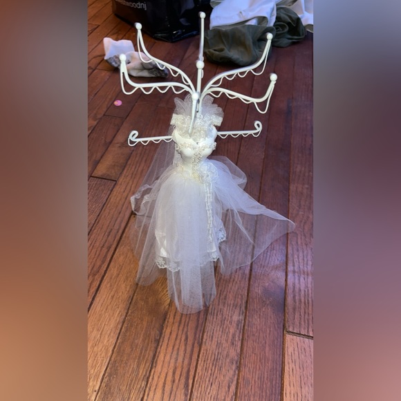 Jewelry stand - Picture 3 of 3